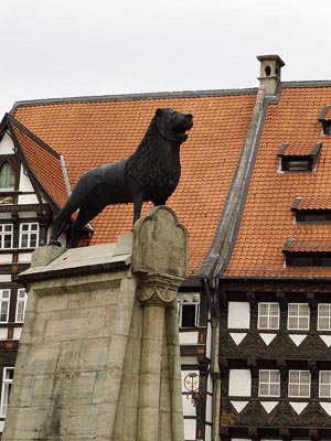 tl_files/Fotos/Landsberg/Braunschweig-Burgplatz-Loewe-small-IMG-7403.jpg